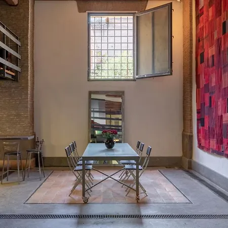 Iflat Spacious And Unique Loft In Trastevere