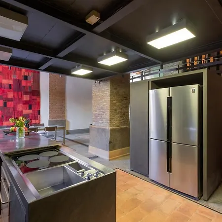 Iflat Spacious And Unique Loft In Trastevere * Roma