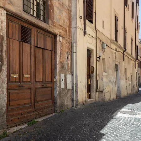 Iflat Spacious And Unique Loft In Trastevere Roma