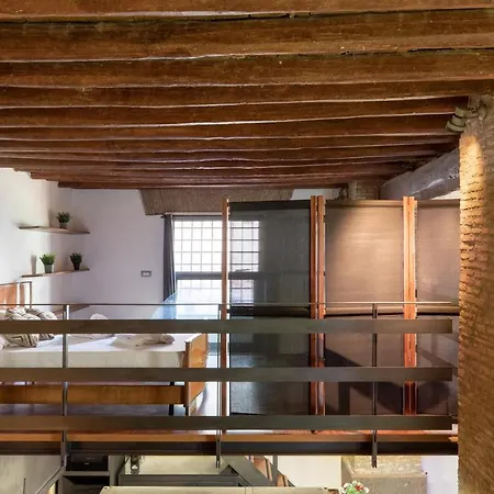 Iflat Spacious And Unique Loft In Trastevere