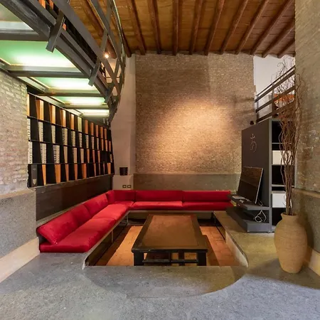 Iflat Spacious And Unique Loft In Trastevere * Roma